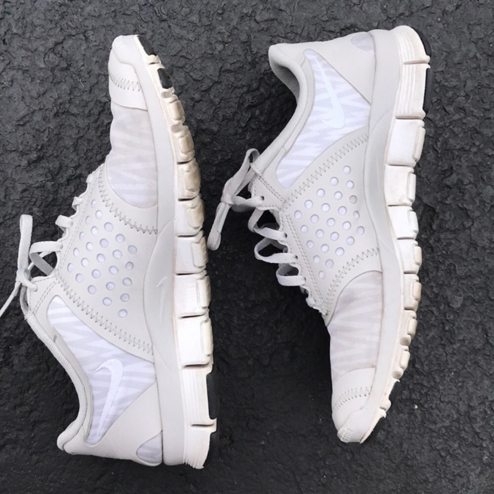 Women’s Nike Free V4